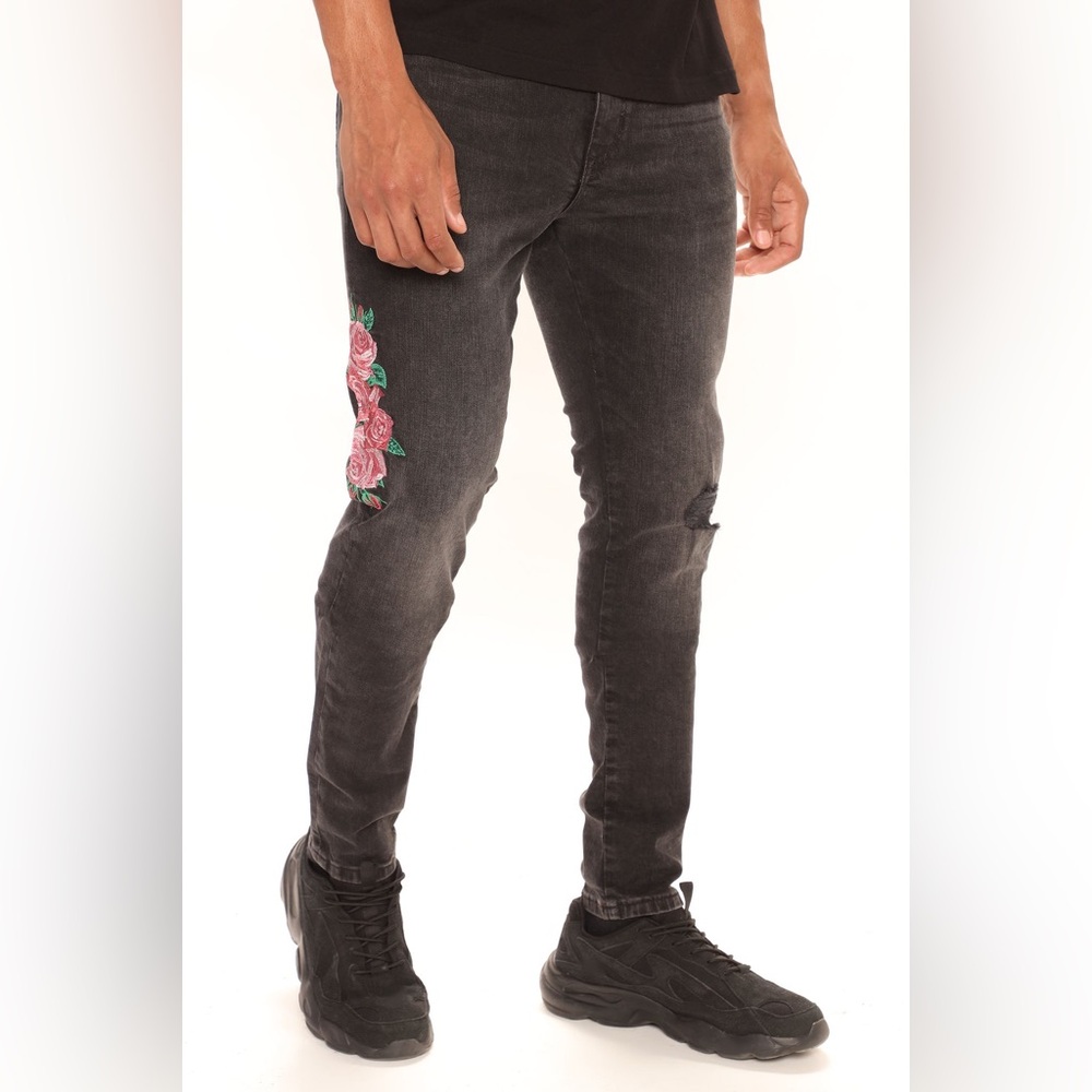 Fashion Nova Black Slim Straight Jeans with Floral Embroidery